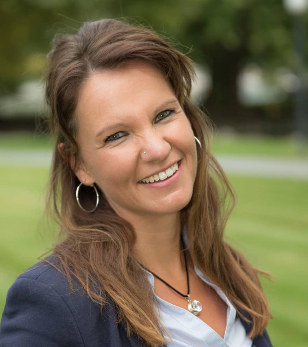 Monika Gschwind, Heilpraktikerin für Psychotherapie (Deutschland)